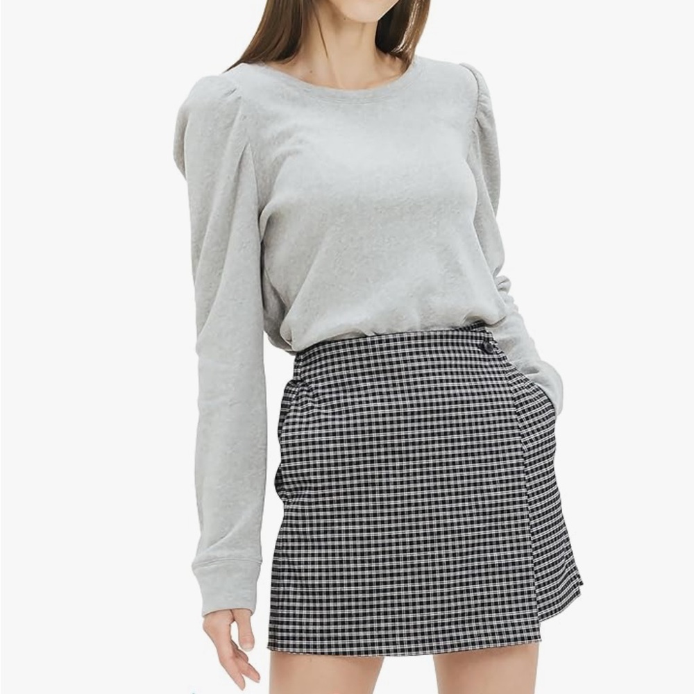 CABLE STITCH brand puff sleeve sweatshirt, cream size large, slightly cropped